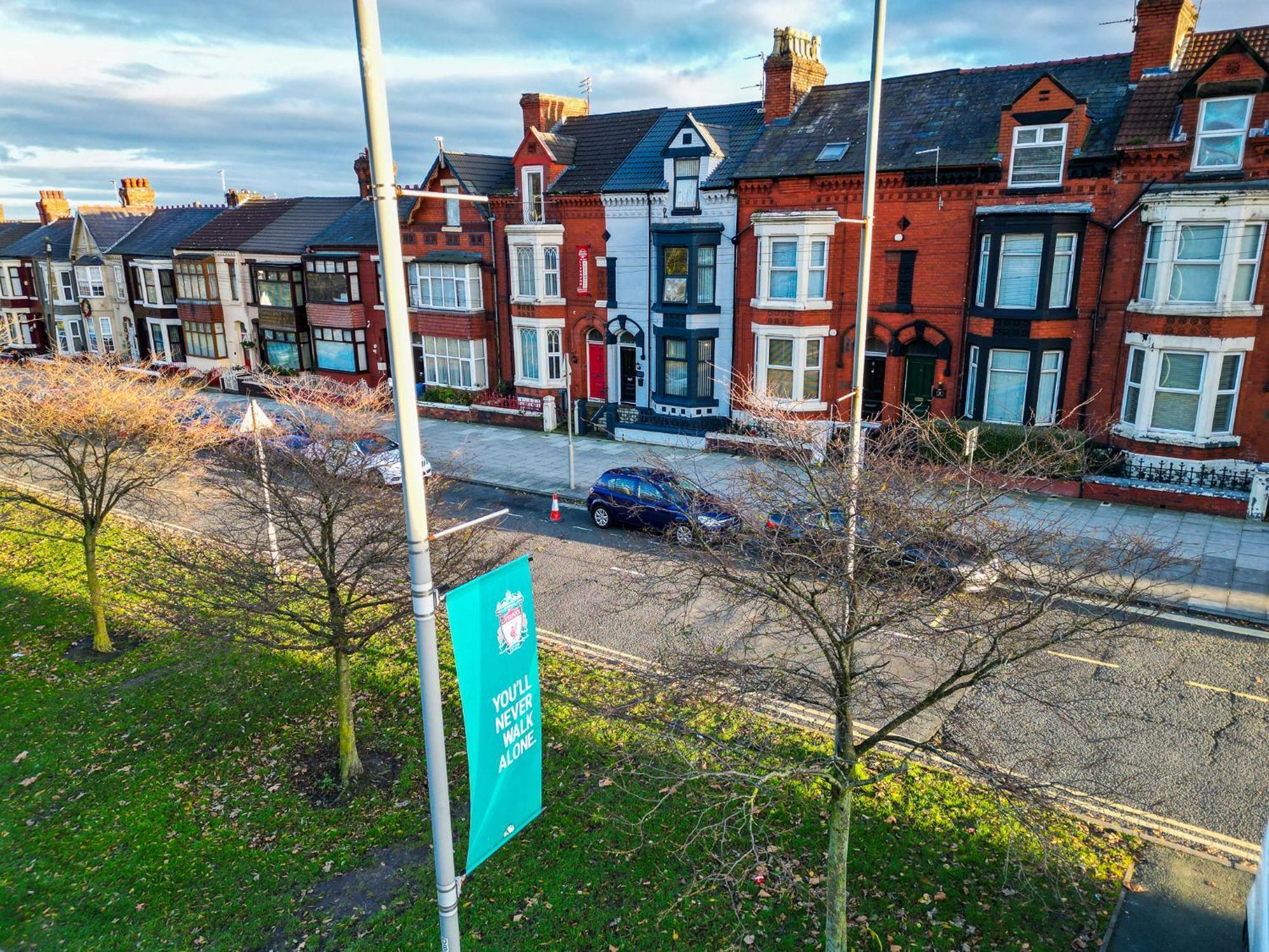 Entire Modern House Liverpool, 6 Bedrooms Luaran gambar